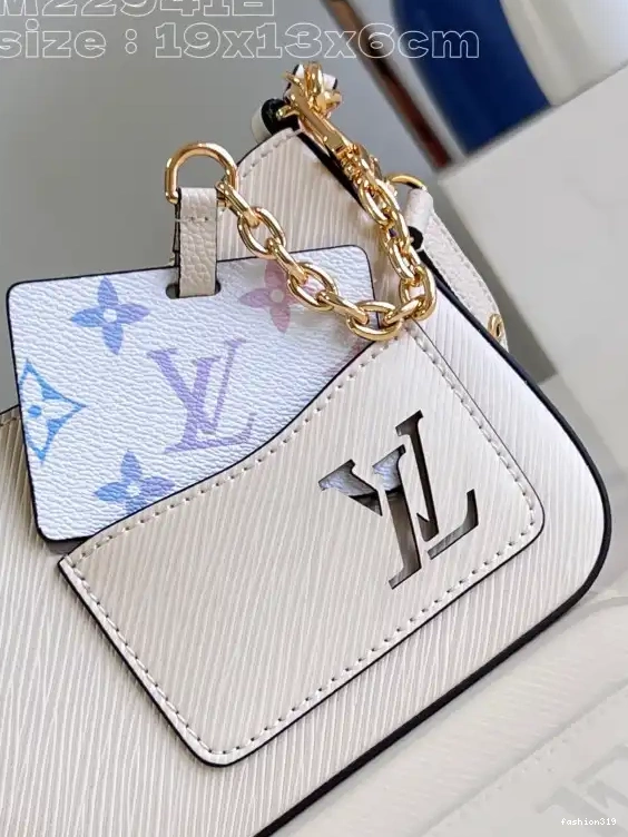 LOUIS VUITTON Marellini 0327